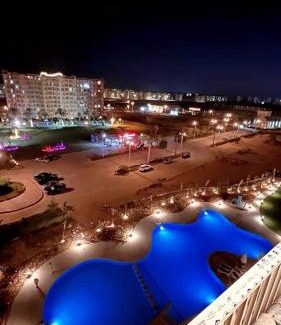 Marina El Alamein Ski Chalet | العلمين