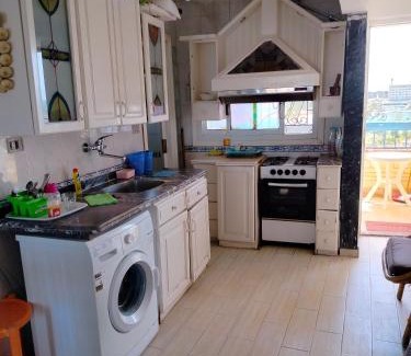 Al-Muntazah Apartment | المعموره الشاطئ