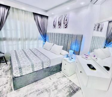 Al-Manasrah Apartment | بورتو سعيد شاليهات لإيجار من المالك