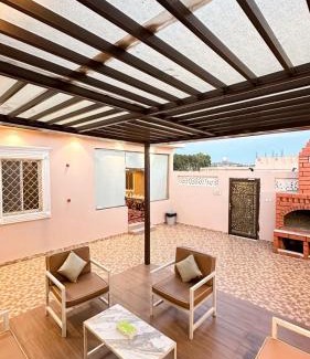 Ash Shafa House | بيوت عطلات وحدات غيمة للايواء السياحي