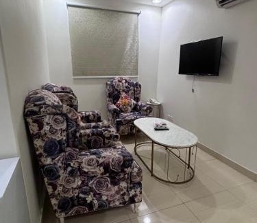 Al Kharj Apartment | درة الماس لشقق المخدومه