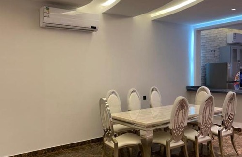 Al Kharj Ski Chalet | شاليهات إيلما