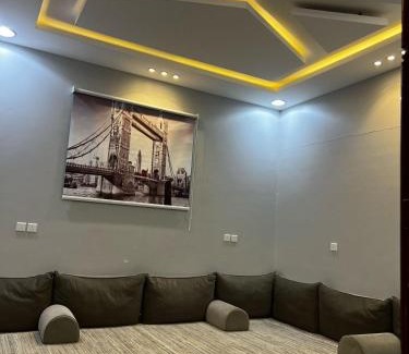 Az Zulfi Ski Chalet | شاليهات ديم لايت