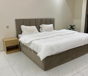Al Kharj Apartment | شقة بصالة جلوس وغرفه نوم