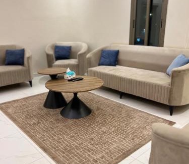 Al Kharj Apartment | شقة بصالة جلوس وغرفه نوم