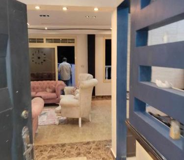 Nasr City Apartment | شقة جميلة بشارع عباس العقاد