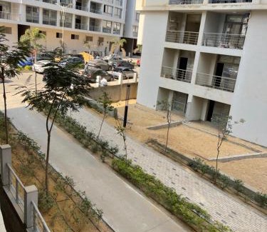 Al-Basatin Apartment | شقة مفروشة في وان قطامية