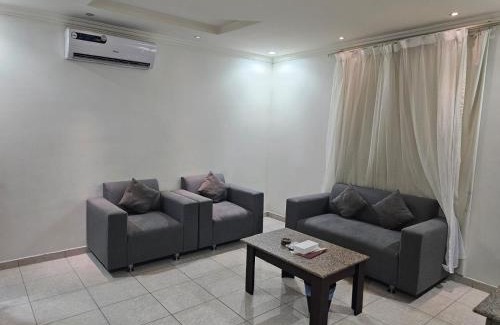 Al Aziziyah Apartment | شقق راحتي هنا 1