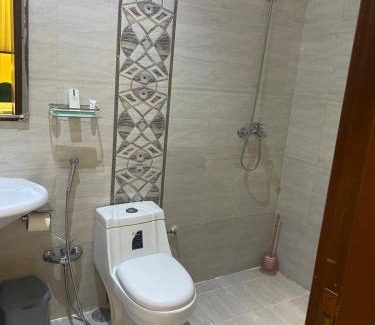 Al Aziziyah Apartment | شقق راحتي هنا 2