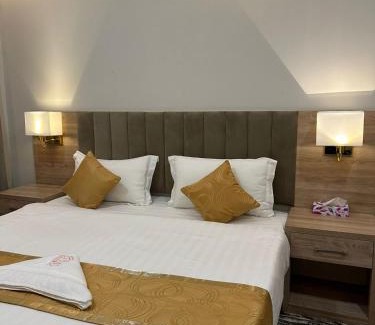 Al Bahah Hotel | عليل الريف للشقق المخدومة