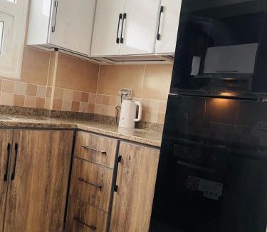 Al Duqqi Apartment | عيون مصر للشقق الفندقيه