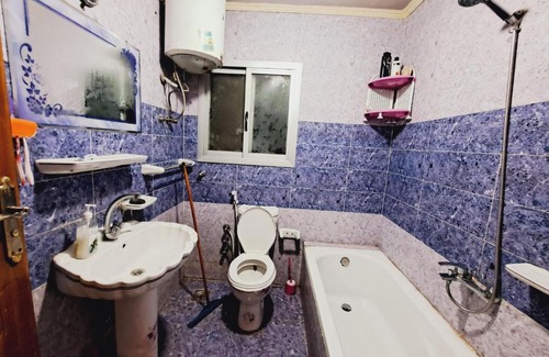 Port Said House | غرفة مميزة مكيفه في وسط وبورسعيد