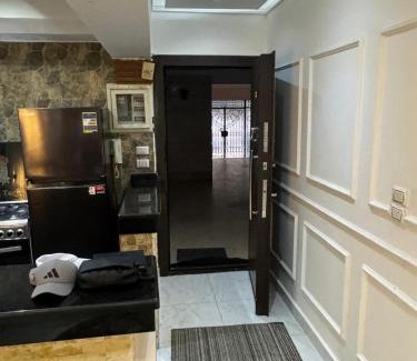 Nasr City Apartment | غرفة 2 سرير ش كلية البنات