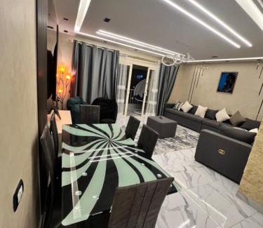 Ras Sudar Ski Chalet | فندق ابراج بورتو السخنه - Hotel Porto sokhna