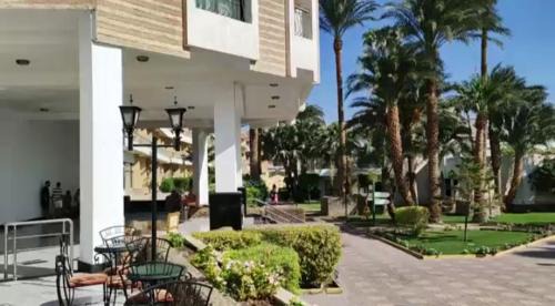 Shurtah al-Dakhlah Apartment | فندق ريجينا الغردقه