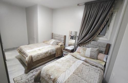 Shubra al Khaymah Apartment | كوبري المظلات يطلع على كورنيش النيل و كوبري تحيا مصر