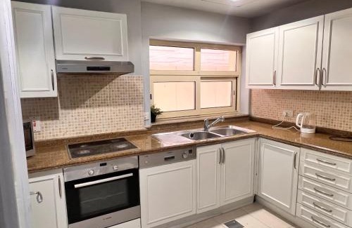 Bay La Sun Apartment | موج البحر ابراج الشاطئ مدينه الملك عبدالله الاقتصاديه عوائل فقط