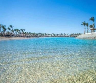 Village Road Hotel | ميراج باي
