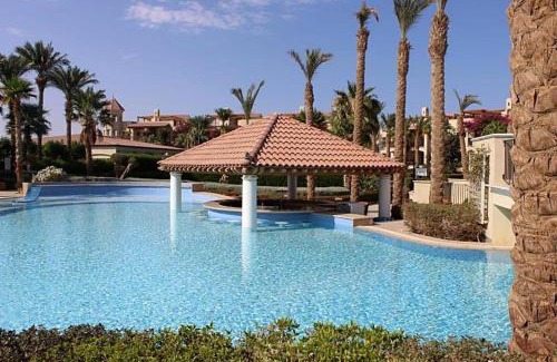 Sahl Hasheeh Apartment | وحده فندقية باطلالة على حمام السباحة فى فيرندا سهل حشيش ريزورت