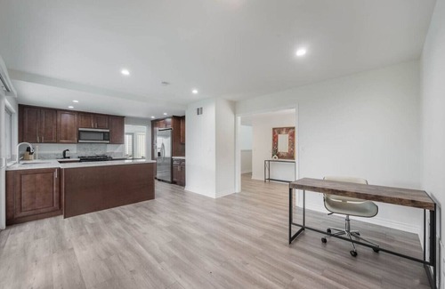 Sunland-Tujunga House | ৎ୭ Elm Mountain Viewৎ୭ Fire pit, quiet and more