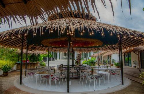 Wiang Kao Hotel | ขุมทรัพย์โฮเทล KhumSaps Hotel