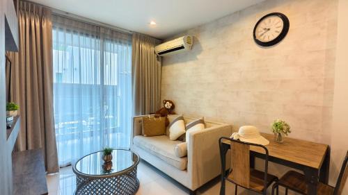 Bang Sare Apartment | ดิ แอมเบอร์