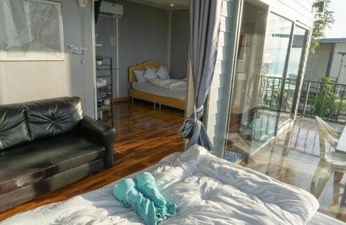 Lom Kao Ski Chalet | บ้านนุสรา รีสอร์ท ภูทับเบิก