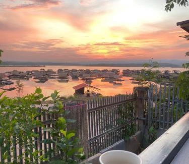 Wang Sam Mo House | บ้านระเบียงน้ำวังใหญ่ วังสามหมอ อุดรธานี