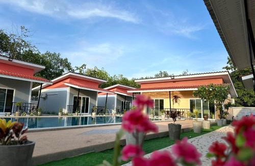 Wichit Hotel | พัชรี รีสอร์ท ภูเก็ต Patcharee Resort Phuket