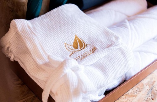 Tha Kradan Hotel | ลีฟ เลค กาญจน์ รีสอร์ท