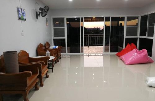 Wang Mai Khon Apartment | ศุภักษรอพาร์ทเม้นและสระว่ายน้ำ Supakson apartement and pools