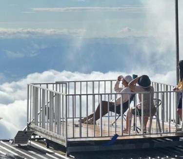Phetchabun Resort | สเตชั่นภูทับเบิก-บ้านดาดฟ้าทะเลหมอก
