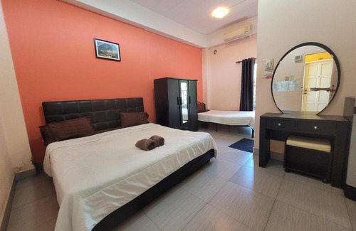 Amnat Charoen Apartment | โรงแรมบ้านเปรมศิริ