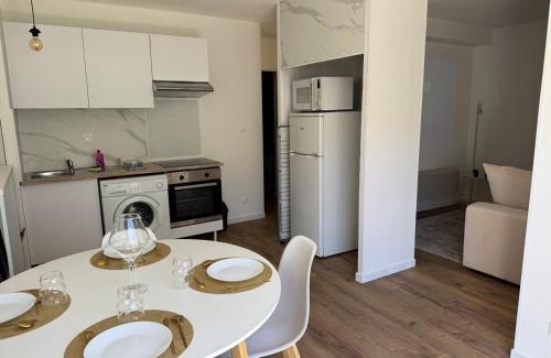La Rochelle Apartment | ღ Hibiscus - Terrasse, Parking, Jardin et Wifi