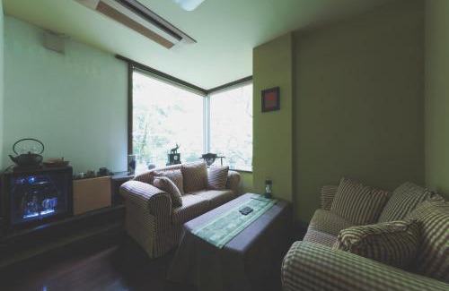 Rurikei Onsen Hotel | こもれびの宿 明徳庵