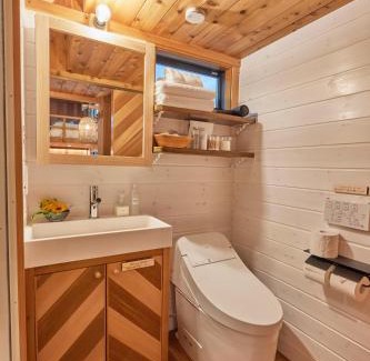 Miyota Villa | サウナ・ジャグジー・完全貸し切りという贅沢 大人の秘密基地 Tiny Cabin TATEGU#02