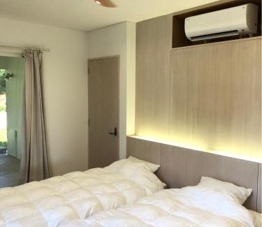 Shiraho Hotel | セブンツーセブン石垣島ベース