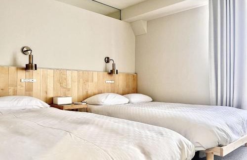 Yushima Hotel | 东京上野秋叶原超豪华双卧套房Ydob 最大8人上野公园3分钟 地铁1分钟位置绝佳超级繁华免费wifi Dyson吹风机