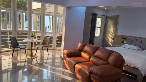 Ojodu Hotel | 亚朵酒店