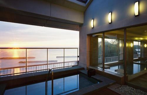 Matsuzaki Hotel | 公共の宿伊豆まつざき荘