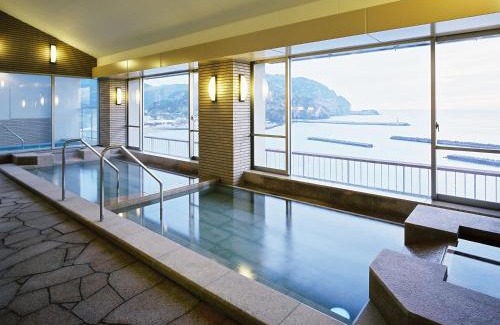 Matsuzaki Hotel | 公共の宿伊豆まつざき荘