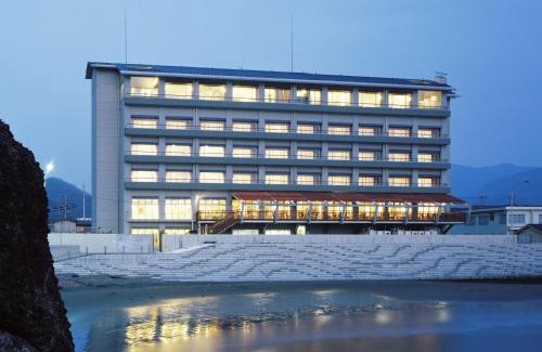 Matsuzaki Hotel | 公共の宿伊豆まつざき荘