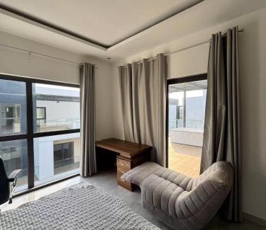 Labadi Apartment | 加纳使馆区附近别墅出租