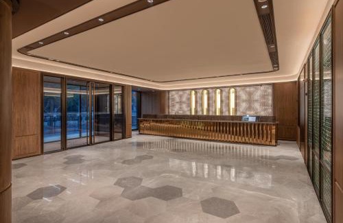 Haidian Hotel | 北京上地中关村软件园桔子水晶酒店