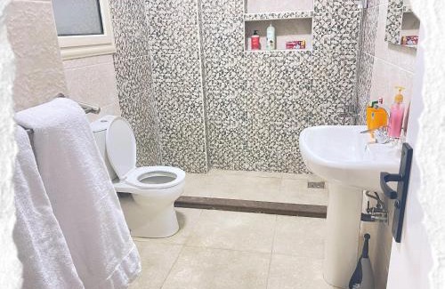 Shurtah al-Dakhlah House | 北京之夜华人民宿餐厅 chinese hotel