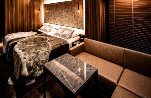 Hakata-ku Hotel | 十二ホテル -福岡空港-