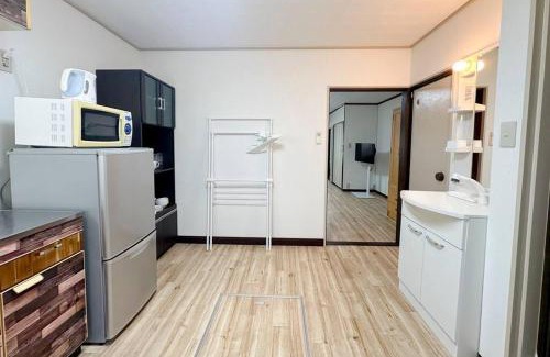 Taisho-ku Villa | 大正 Guest House! USJと心斎橋へアクセス抜群!京セラドーム近くの大正駅徒歩5分!12人宿泊可能!一軒家貸切!
