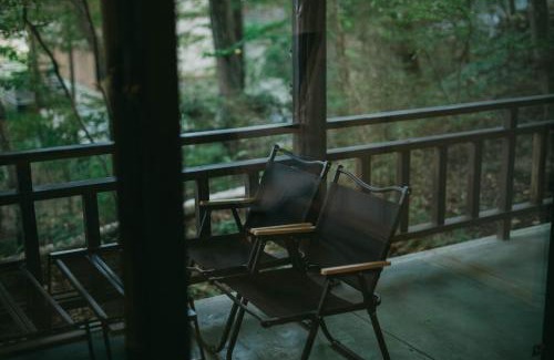 Azumino House | 天然温泉つきの ちいさな貸別荘 little villa 柊日