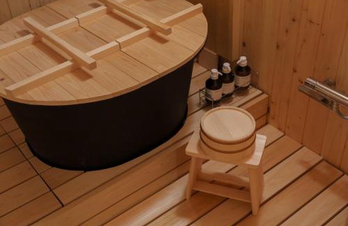 Himeji Hotel | 姫路城下町古民家旅館 侘寂