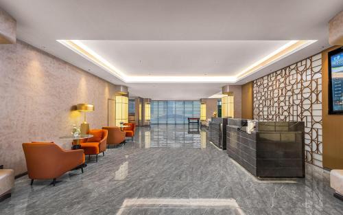 Weihai Hotel | 威海市区威高广场万信至格酒店